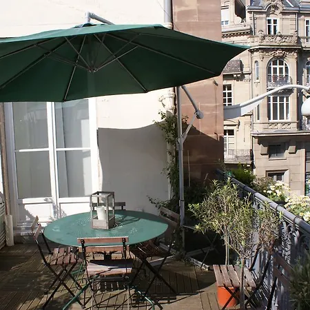 De L'hotel De